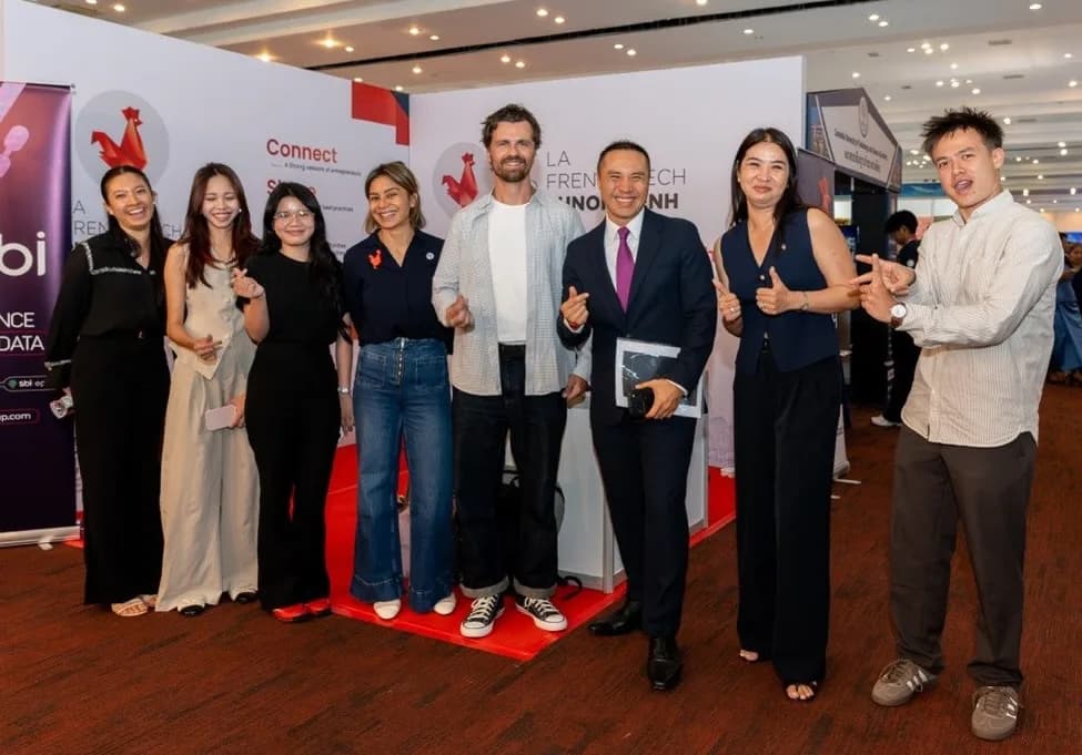 The team at the French Tech Phnom Penh booth
